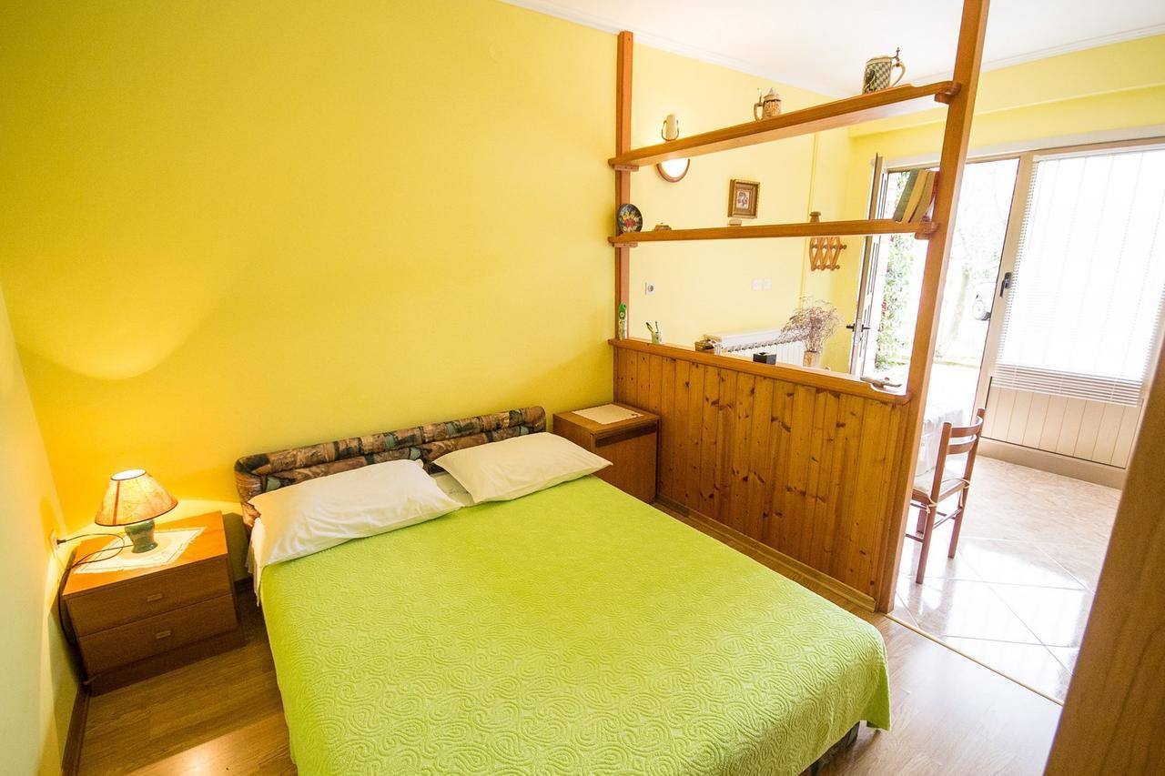 Sandra House With Apartment Umag Exterior foto